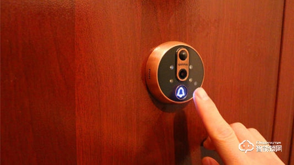 智能門鎖進入3.0時代 貓眼功能成獲客利器