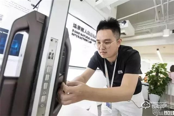 3500個品牌混戰智能鎖市場，小米、360入局，誰能笑到最后？