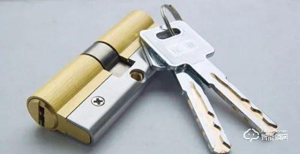 智能門(mén)鎖選購(gòu)攻略！你家的智能門(mén)鎖安全嗎？