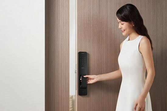 智能門鎖究竟安不安全？互聯(lián)網(wǎng)品牌值得信賴嗎？