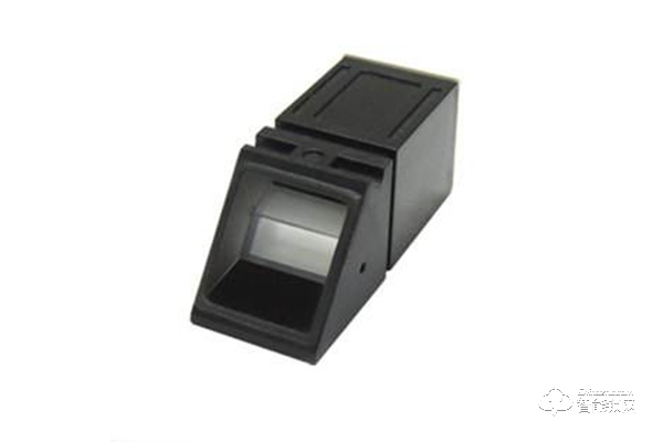 智能鎖選擇光學(xué)指紋頭還是半導(dǎo)體指紋頭好？