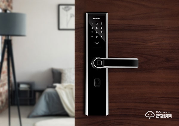 盼盼智能鎖怎么設(shè)置指紋 盼盼智能鎖設(shè)置指紋注意事項(xiàng)