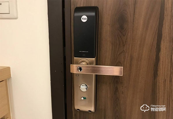 耶魯智能鎖怎么設置指紋 耶魯智能鎖怎么改密碼