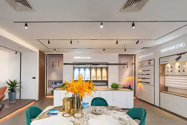 再下一城，鴻雁電器最大智能家居體驗(yàn)館落地中山星光聯(lián)盟