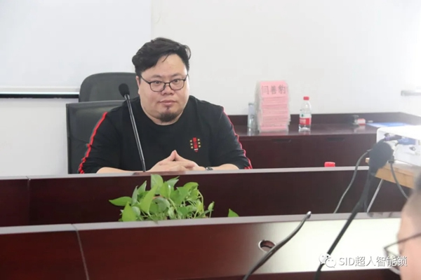 河南省房地產招標采購協會走進超人集團參觀考察