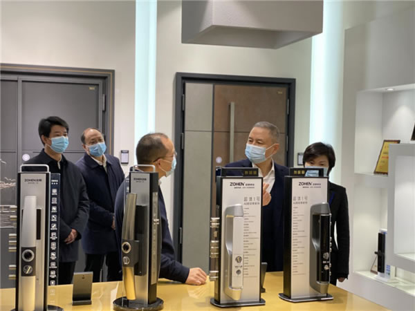 忠恒高配智能門鎖：市人大常委會主任李鋒帶隊赴忠恒集團調研