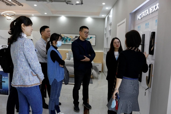 中國電研日電事業部領導專家組蒞臨好太太參觀交流