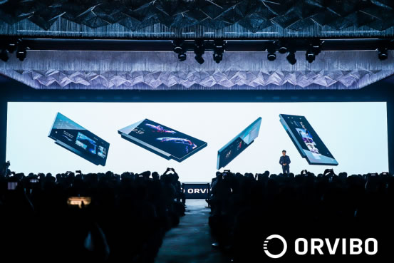 歐瑞博發(fā)布年度旗艦新品全景屏智能中控面板，原生支持5G通信和主動智能AI交互