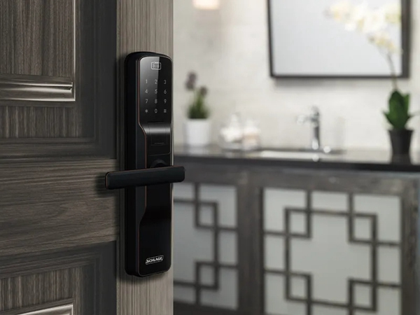 西勒奇智能鎖：家居新時尚