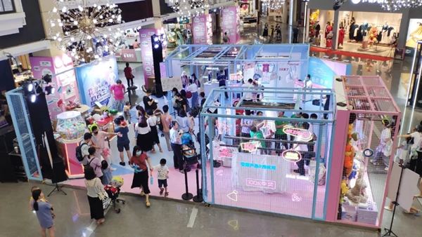 好太太【夢幻快閃店】營業 施華洛世奇&reg;元素項鏈免費送