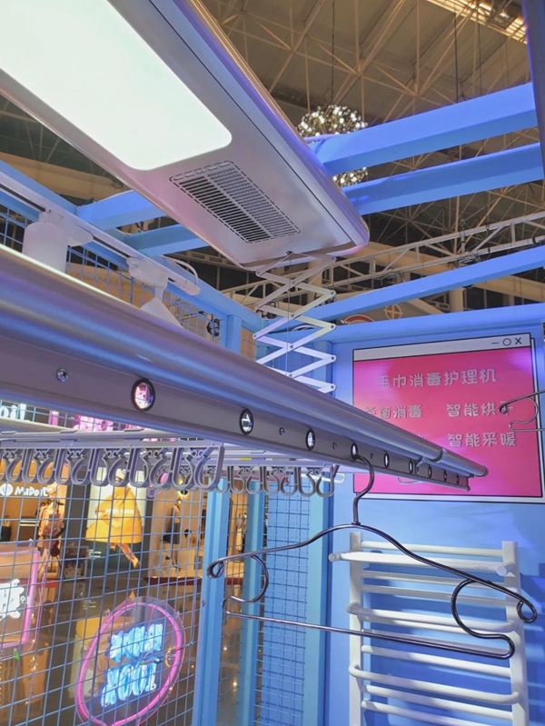 好太太【夢幻快閃店】營業 施華洛世奇&reg;元素項鏈免費送