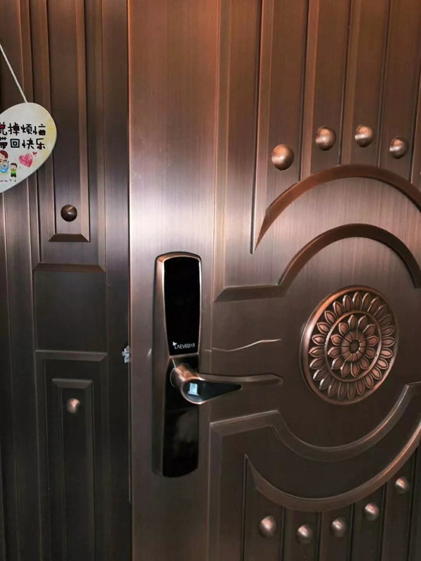 六孚智能鎖黑五大促進(jìn)行時(shí) 順應(yīng)國貨正當(dāng)潮