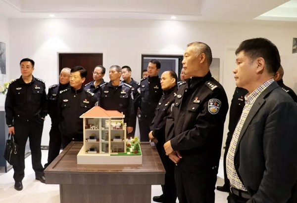 牢記重走調(diào)研路踐初心 王力迎來(lái)永康市公安干警開(kāi)展主題教育學(xué)習(xí)活動(dòng)