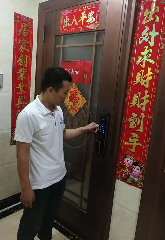 千元智能鎖變智障鎖，其實還是安裝的問題