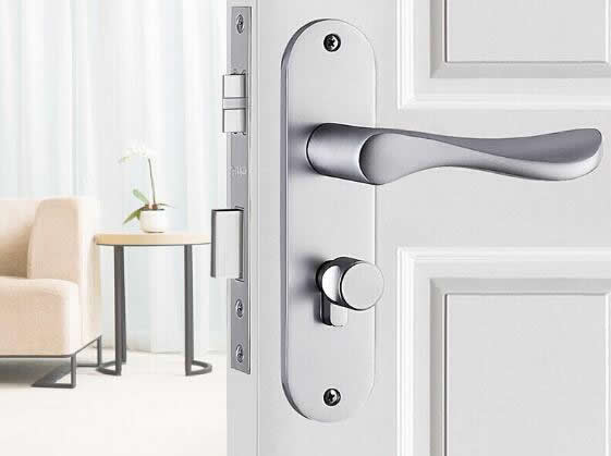 數碼相機市場的萎縮，意味著機械鎖也將受到智能鎖的重擊