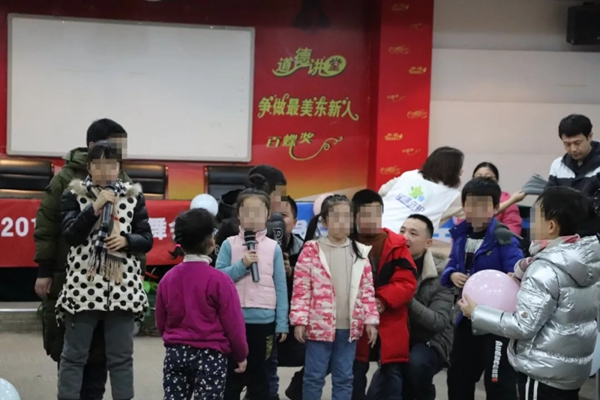 德施曼小嘀云智能鎖“曼步星空”歌舞會(huì)開啟2019溫暖新春