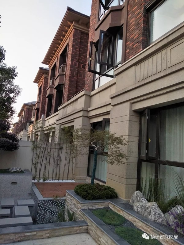 揚(yáng)子智能家居告訴你未來智慧酒店怎么入住