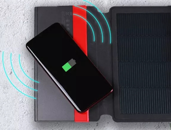 用了漢能儲能發電光紙，讓你一招治好手機電量恐懼癥！
