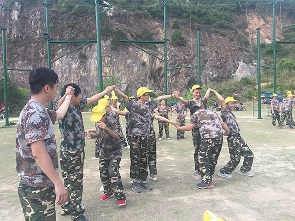 步伐一致 恒眾鑫全面提高團(tuán)隊(duì)協(xié)作能力