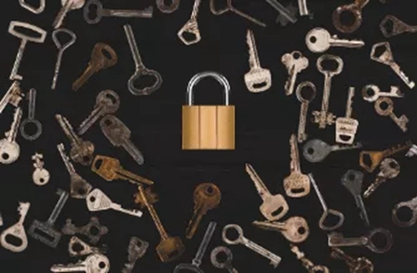 靈靈狗智能鎖|一元錢能買到幸福嗎？