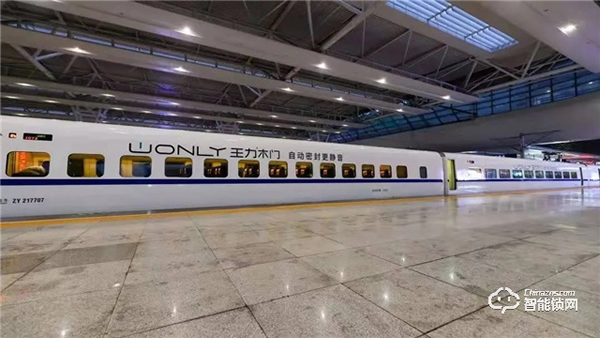 近千組高鐵，央視三大黃金頻道，萬余影院同步，王力大手筆投放引百億級曝光量