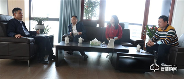 湖北京山市委常委、副市長董智勇考察王力