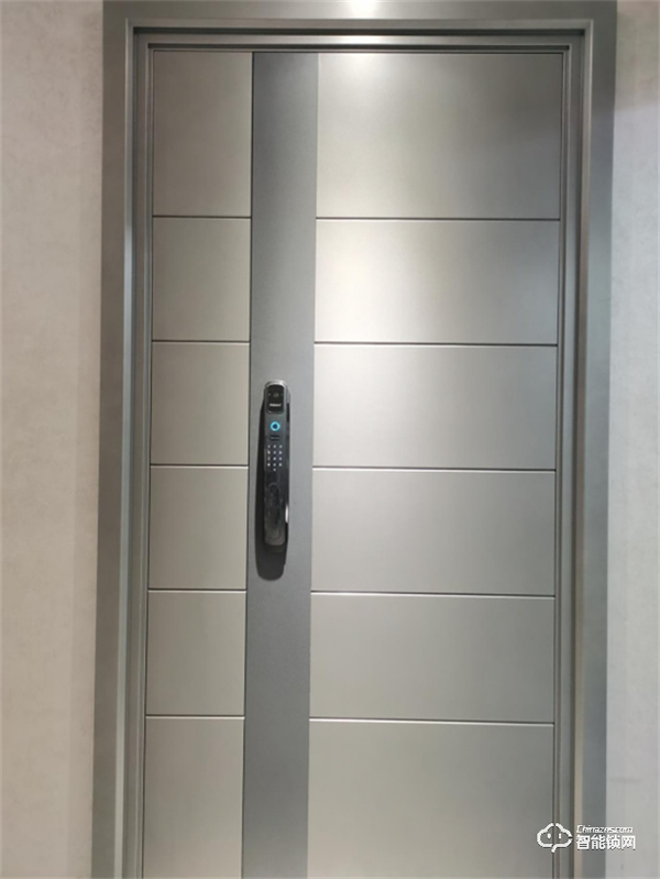 鎖住每一份幸福，品味每一刻智能。（弘博匯F10D）