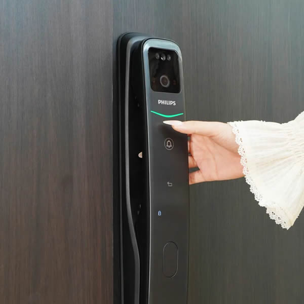 2024年火遍全小區(qū)的飛利浦智能鎖DDL702-FVP,豈止刷臉開門? 2024年火遍全小區(qū)的飛利浦智能鎖DDL702-FVP,豈止刷臉開門?