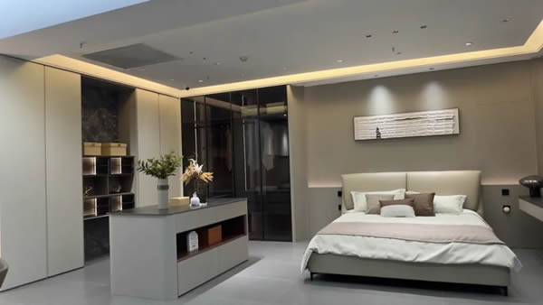 海爾全屋家居&三翼鳥(niǎo)融合進(jìn)階,家居家電一體化引領(lǐng)行業(yè)變革 海爾全屋家居&三翼鳥(niǎo)融合進(jìn)階,家居家電一體化引領(lǐng)行業(yè)變革