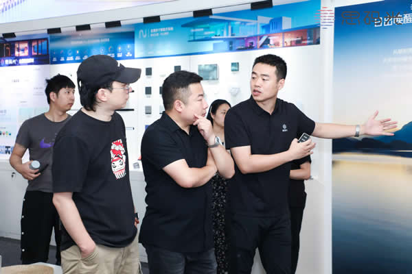 獲木林森投資，思碼光全屋智能照明首次亮相建博會！