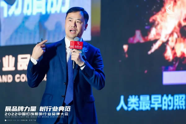 榮譽(yù)加冕！2022“亮點獎”領(lǐng)袖品牌、各品類十大品牌揭曉