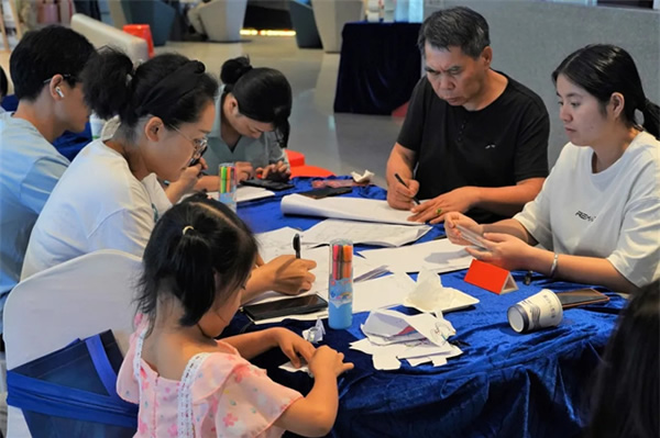 睿住智選未來生活家——打造社區智慧生活體驗