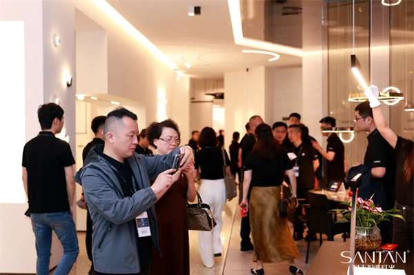 《綻放》2024想天新品發(fā)布會(huì)圓滿成功!