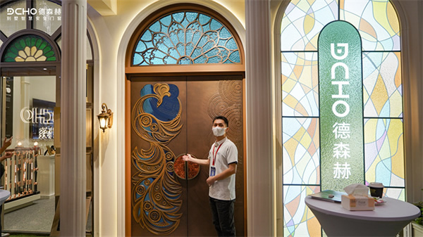 德森赫×高定展｜重磅亮相，開啟藝術智能門窗新時代