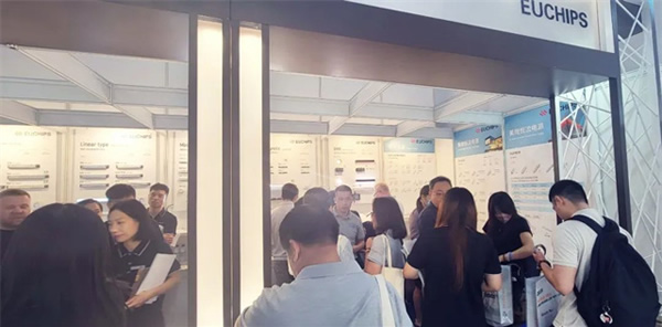 展會(huì)回顧 | 歐切斯驚艷亮相香港國(guó)際秋季燈飾展，引領(lǐng)智能調(diào)光新潮流