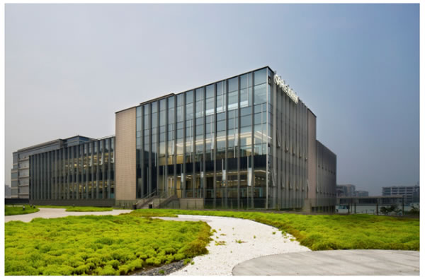 歐普照明榮膺制造業百強等多項殊榮