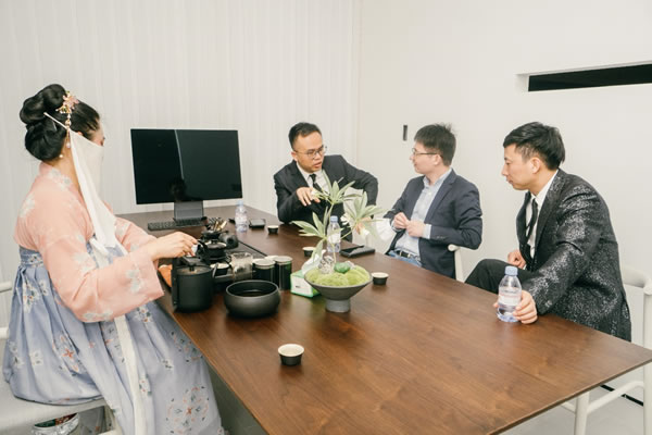 科技與詩(shī)意：3.17日陜西首家最具詩(shī)意的華為全屋智能授權(quán)體驗(yàn)店盛大開(kāi)業(yè)！