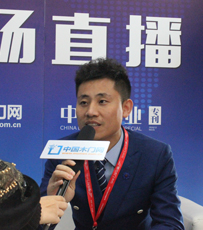 樂臣木門羅年斌